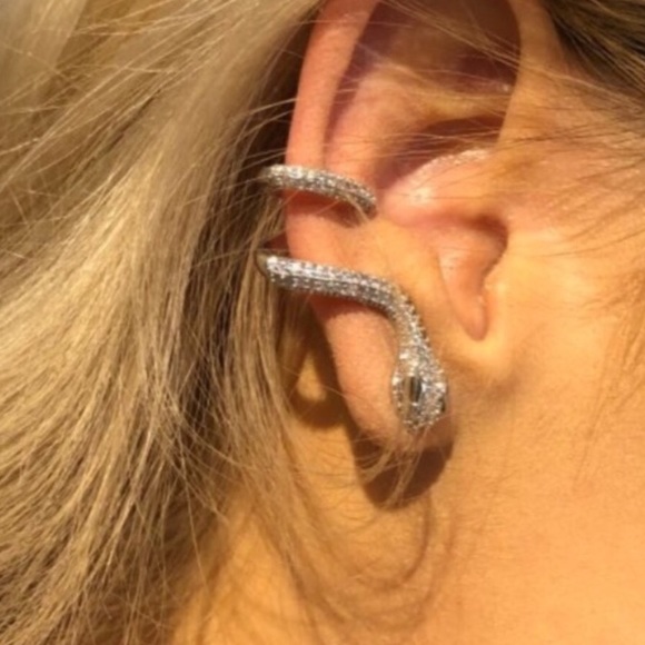 KJANSY Jewelry - 5 ⭐️ Swarovski Elements Snake Crawler RIGHT EAR